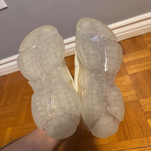 Balenciaga shoes - Picture 3 of 6